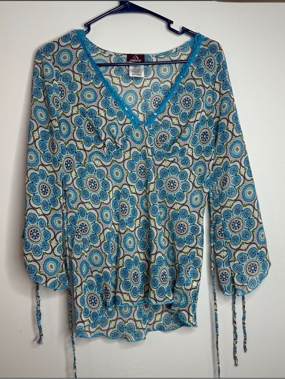 Jordache Teal and Green Babydoll Floral Medallion Lace V-Neck Blouse size L